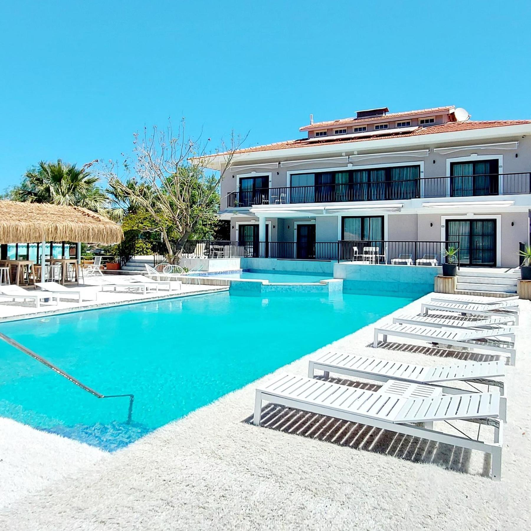 Enki Suess Alacati Exterior foto
